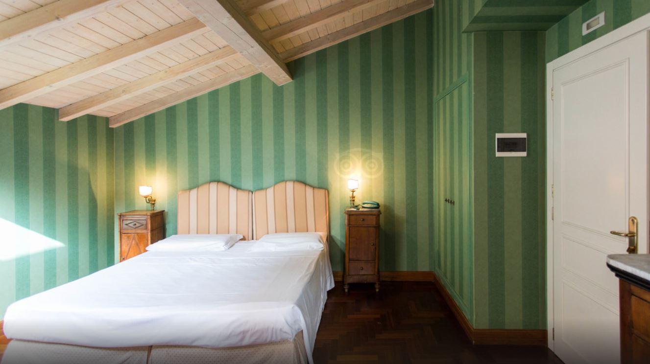 Una Hotels One Katanya Dış mekan fotoğraf
