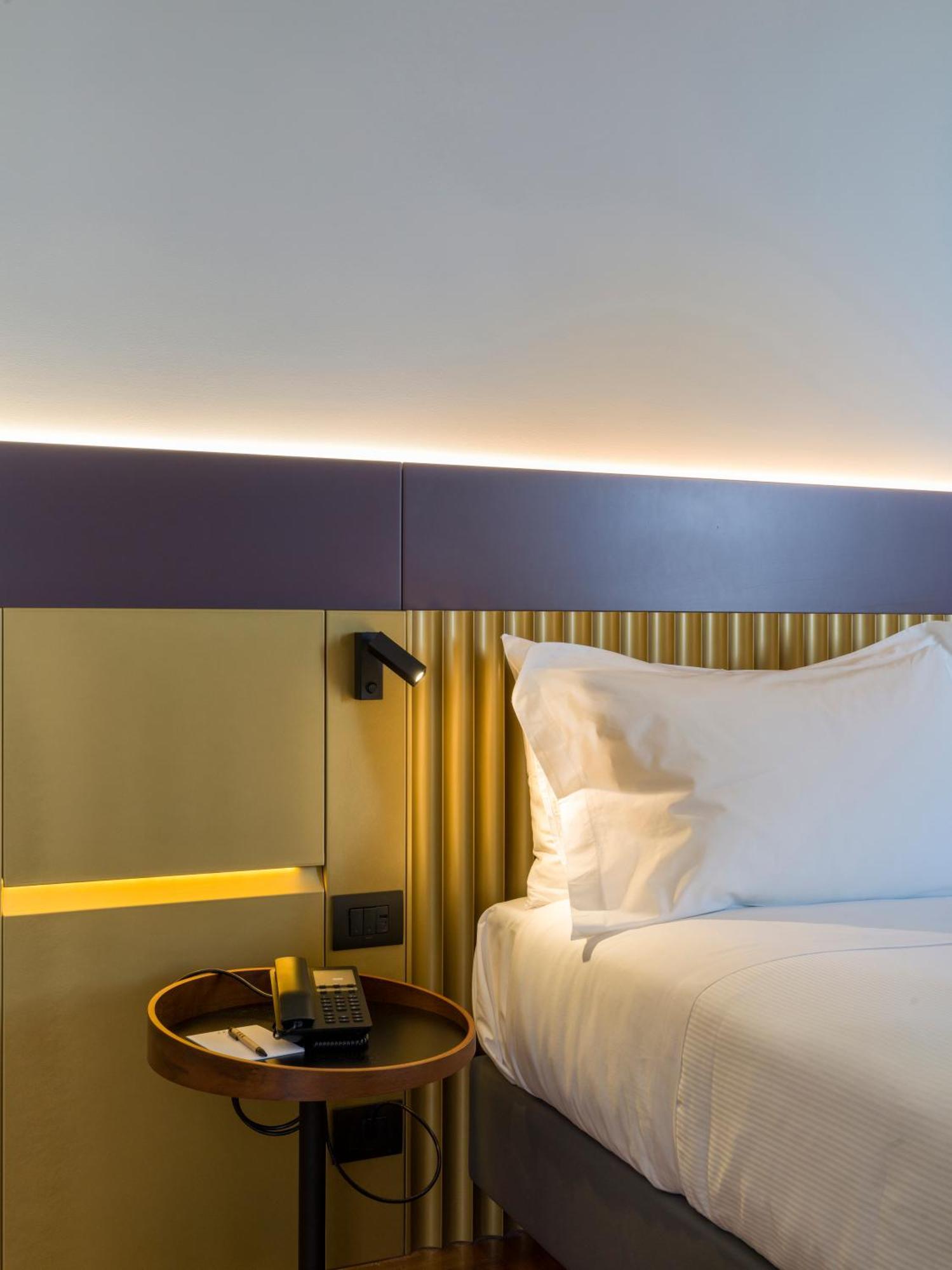 Una Hotels One Katanya Dış mekan fotoğraf