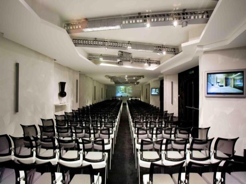 Una Hotels One Katanya Dış mekan fotoğraf