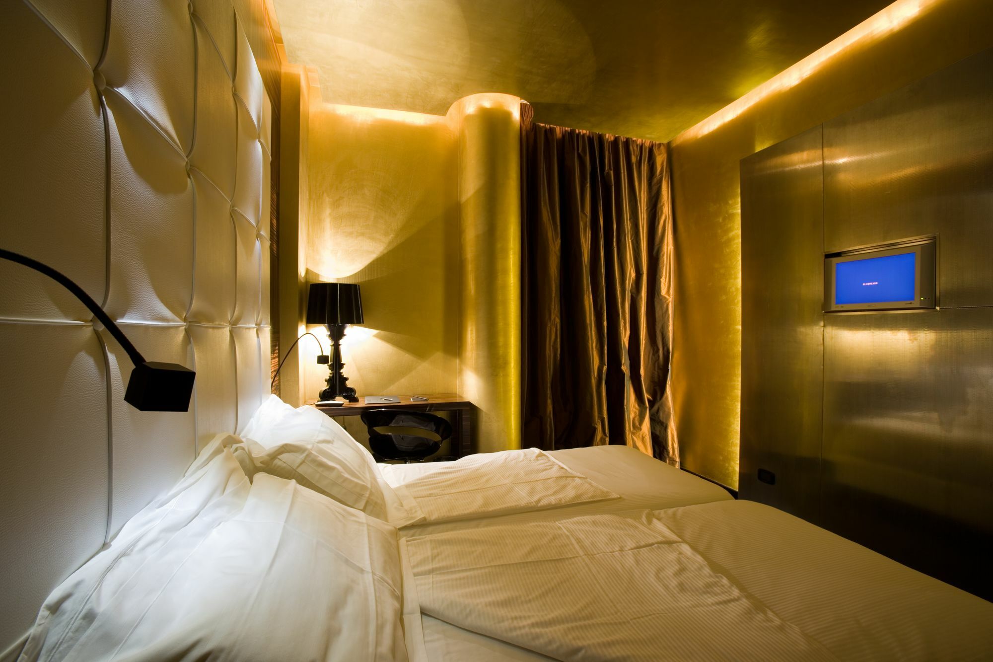 Una Hotels One Katanya Dış mekan fotoğraf